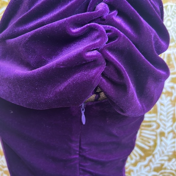 NWT Endless Rose Velvet Over The Shoulder Bodycon Mini Dress in Purple size XS - Picture 9 of 11